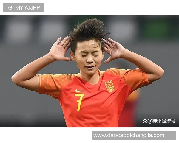 足球女星群英会 聚焦巾帼英雄展现力量与风采