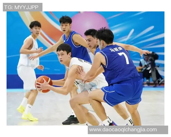 足球球星是否也热衷于观看篮球比赛？